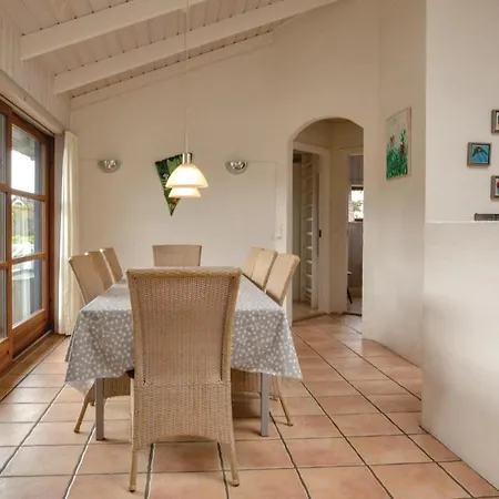 Vester Storetoft Iv Дом отдыха *