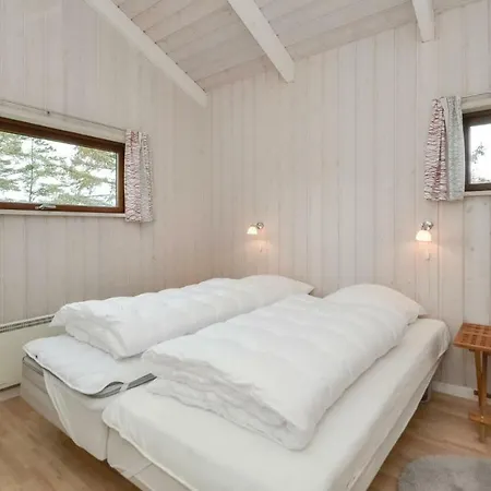 Pet Friendly In Fano With Sauna Holiday home Sonderho
